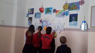 Выставка детского рисунка «Новогодний фейерверк». 